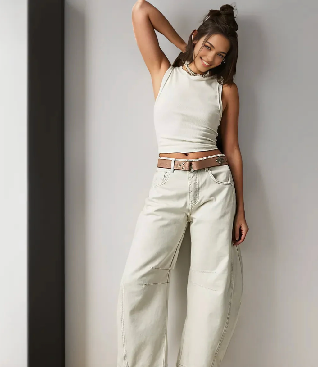 Wide-Leg Women’s Jeans | Effortless Comfort & Modern Silhouette