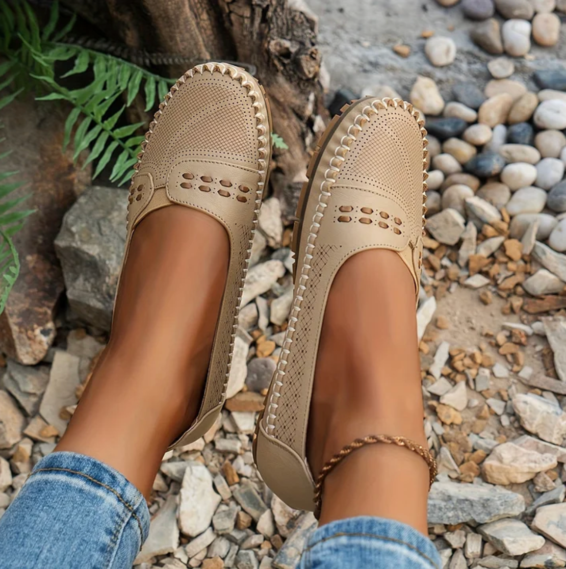 Aurrela | Women’s Orthopedic Shoes