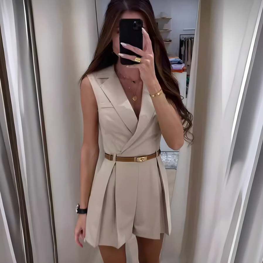 Aurrela | Stylish Sleeveless Jumpsuit