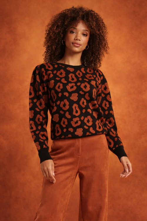 Knitted Animal Print Top | Black – Cognac