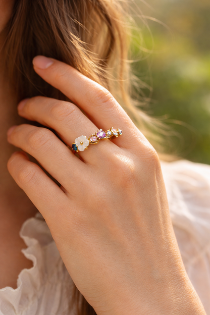 Crystal Floral Ring – Gold