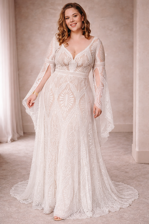 Long-Sleeved Flowing Beach Dress Plus Size | V-Neck Wedding Dress