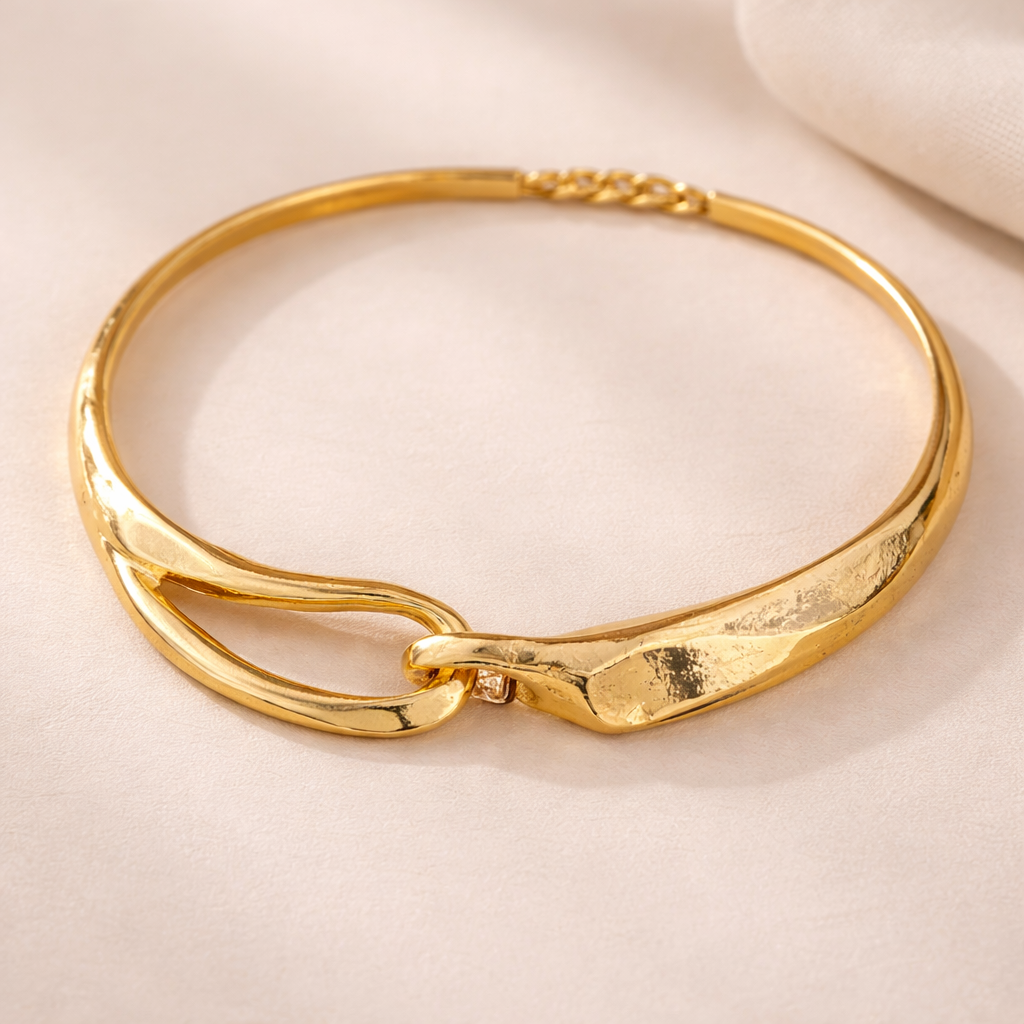 Textured Chain Choker Collar