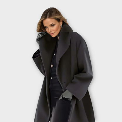 Yael – Oversized Wide-Collar Coat for Women