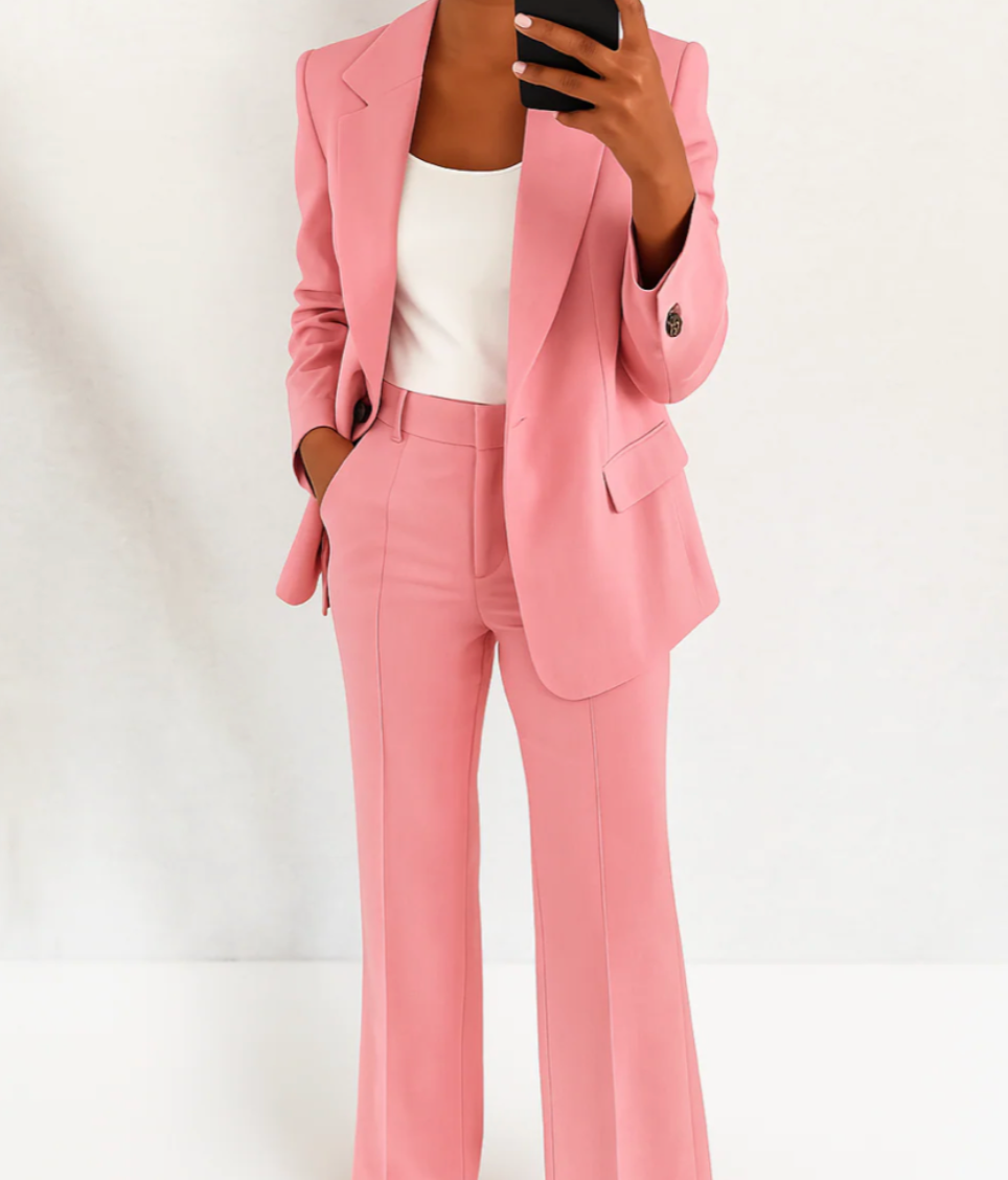 Victoria – Tailored Set