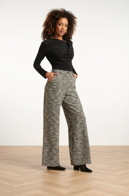 LosvallEnde Zwart Wit Broek Met Wijde Pijpen en Tweedlook Stof | Black White