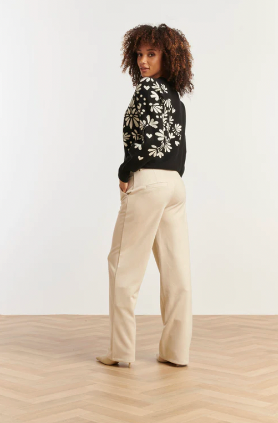 Zwart En Offwhite Bloemenprint Met V-Hals Gebreide Top | Black - Off White