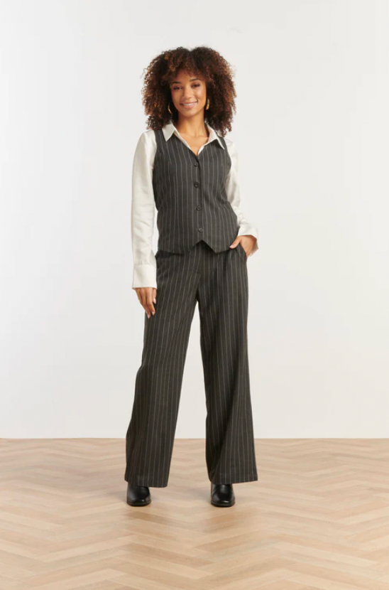 Modern Tailored Grey &amp; White Pinstriped Waistcoat | Grey – White