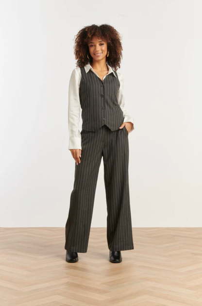 Modern Tailored Grey &amp; White Pinstriped Waistcoat | Grey – White