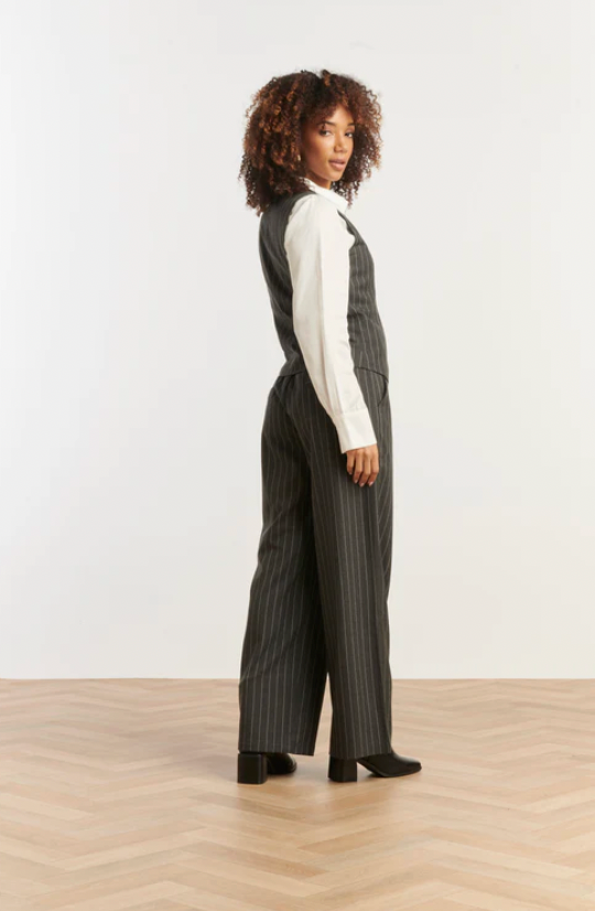 Modern Tailored Grey &amp; White Pinstriped Waistcoat | Grey – White