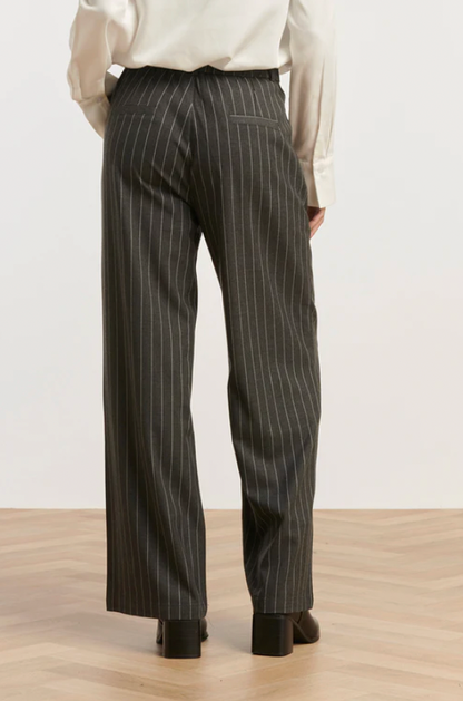 Grijs En Wit Pinstriped Broek | Grey – White