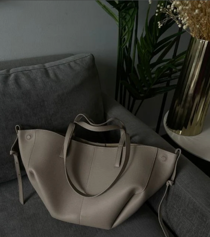 Vintage Women’s Shoulder Bag | Large