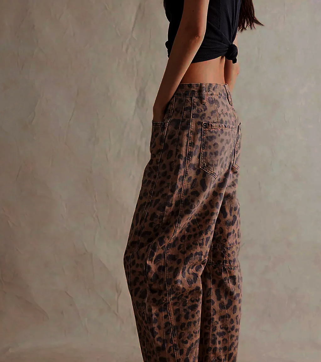 Women’s Leopard Print Wide-Leg Jeans