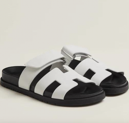 Minimalist Leather Slide Sandals | Black