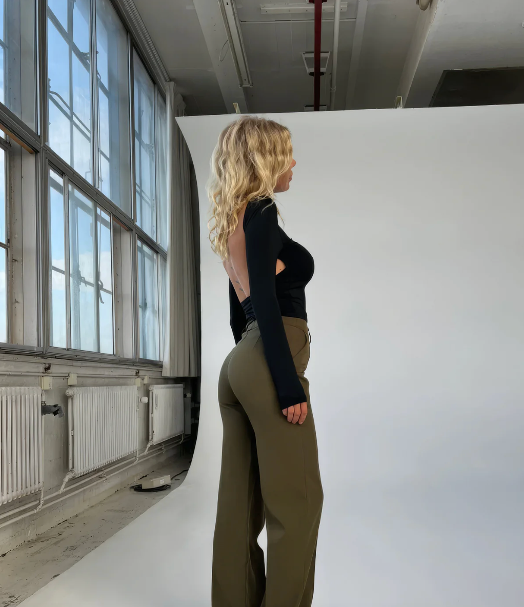Women’s Straight-Leg Trousers | Timeless