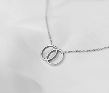 Lorie Necklace | Silver