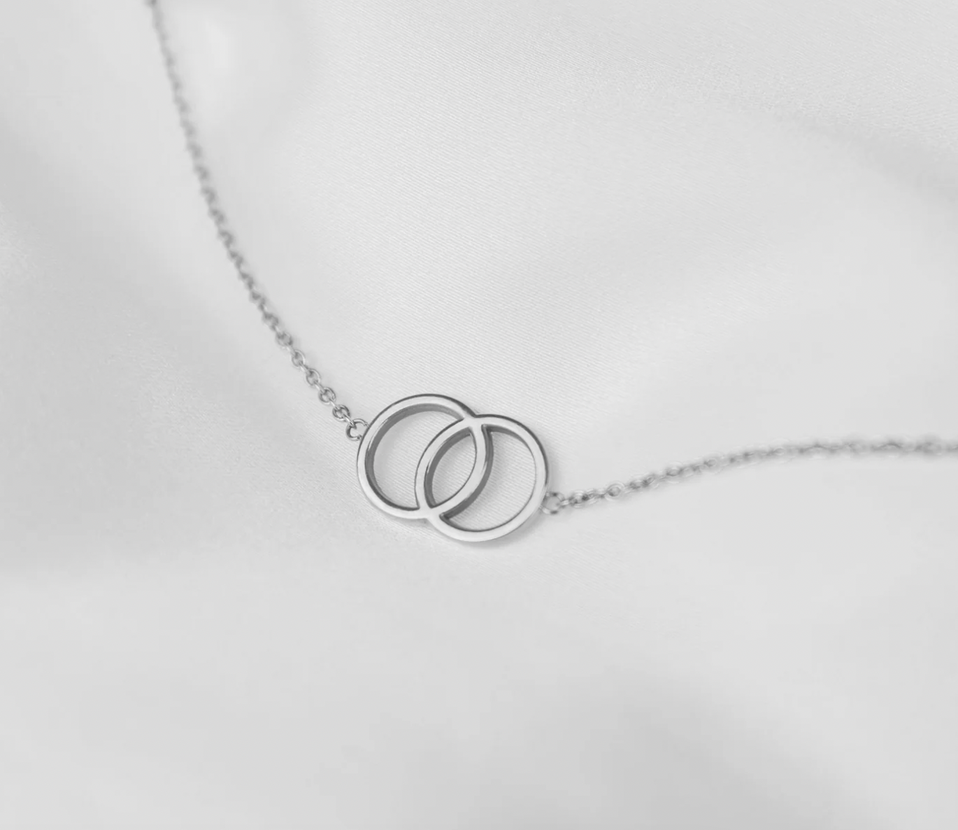 Lorie Jewelry Set – Silver