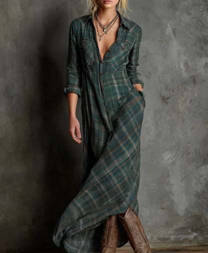 Aurrela – Collared Minimalist Dress