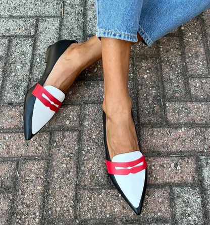 Aurrela | Loafers with Belts