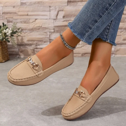 Essential | Loafer