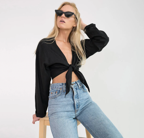 Aurrela | Bound Tie-Front Top