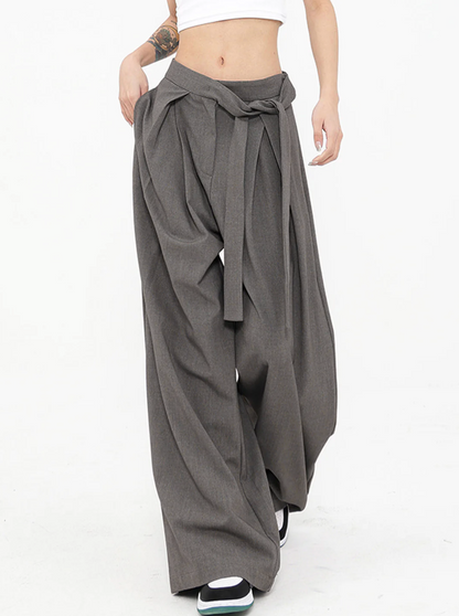Aurrela | Flowing Tailored Pants