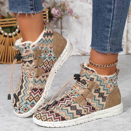 Aurrela | Colorful Geometric Fluffy Boots