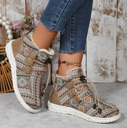Aurrela | Colorful Geometric Fluffy Boots