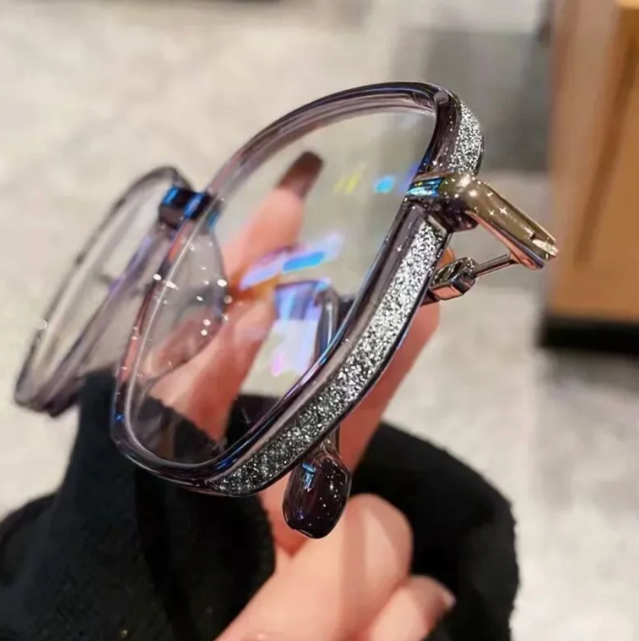 Aurrela | Trendy Reading Glasses