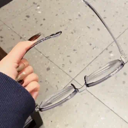 Aurrela | Trendy Reading Glasses