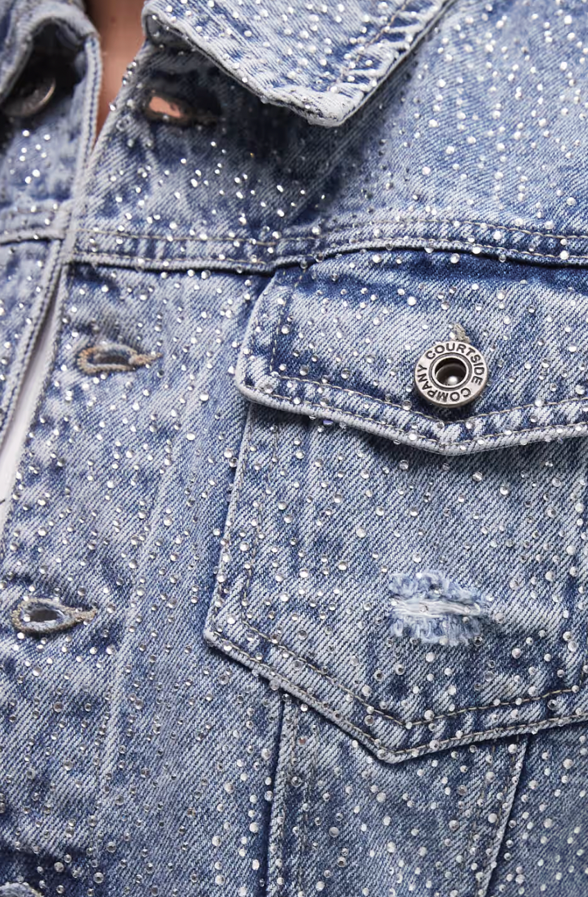 Aurrela | Cropped Distressed Jacket
