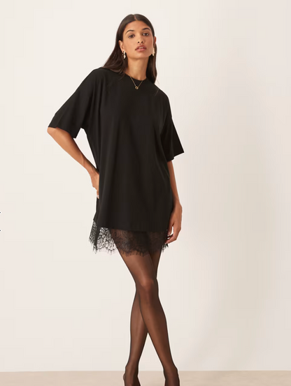 Aurrela | Oversized Mini Dress with Lace Hem Trim