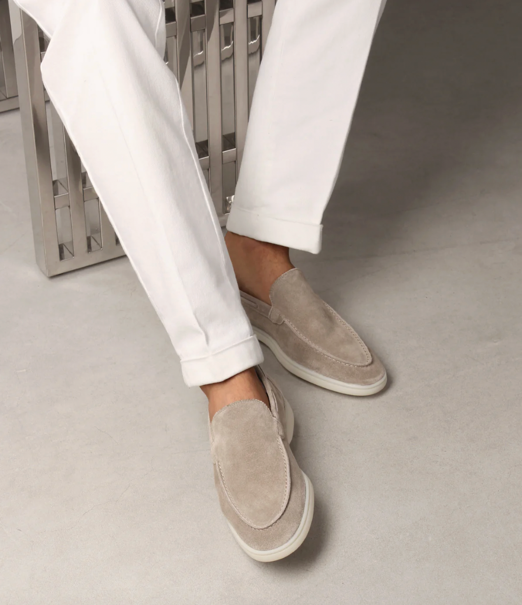 AURRELA | Light Grey Suede Loafers