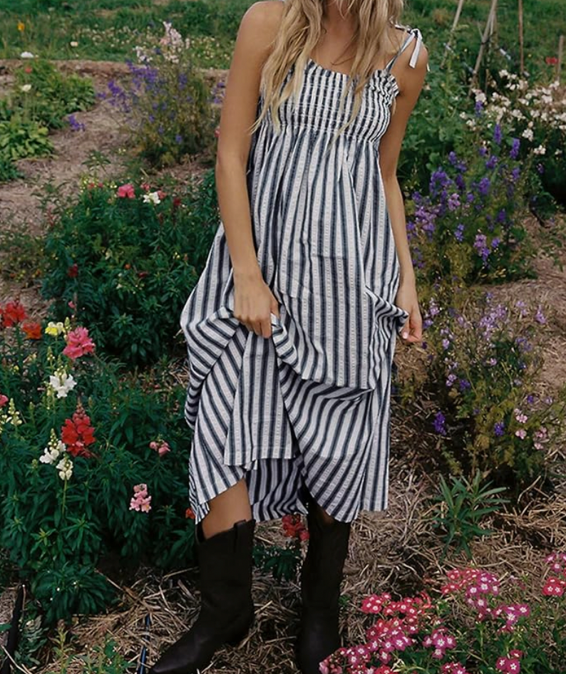 Aurrella | Women's Maxi Dress with Stripes and Linen Lining with Pockets