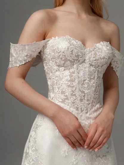 Short Lace Satin Princess Dress | Vestido de Novia